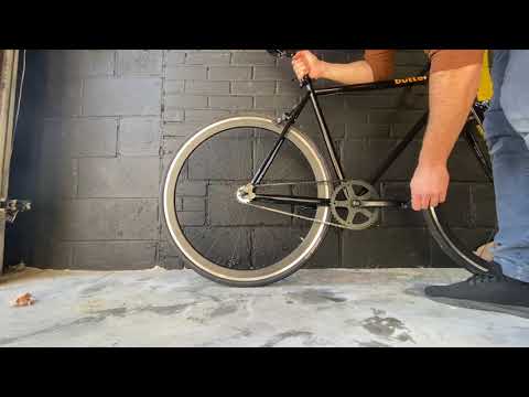 Single speed bike online pedals